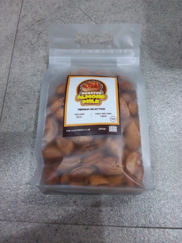 Kacang Almond